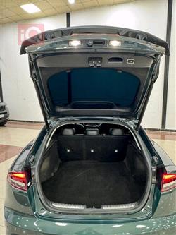 کیا ستینگەر